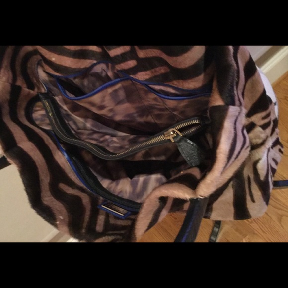 Stuart Weitzman - Picture 10 of 13